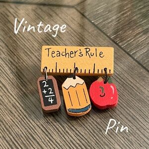 Vintage 1980’s Wooden Teachers Rule Pin, Ruler, Apple, Chaulk board